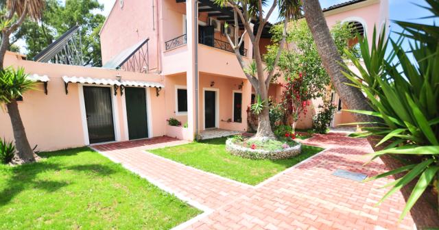 Acharavi-Garden-GARDEN_1