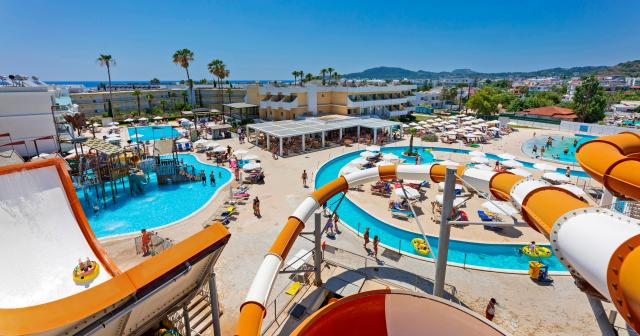 Sun Palace