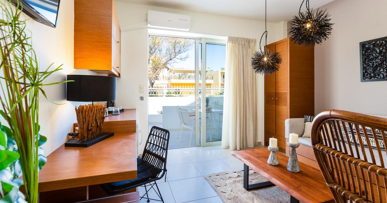 Nostos-Beach-Boutique-SUPERIOR-ROOM-GARDEN-VIEW-2025-04