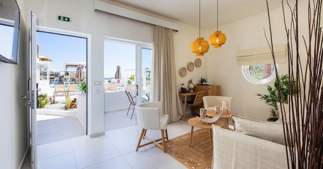 Nostos-Beach-Boutique-ROOM-SUPERIOR-SIDE-SEA-VIEW-02