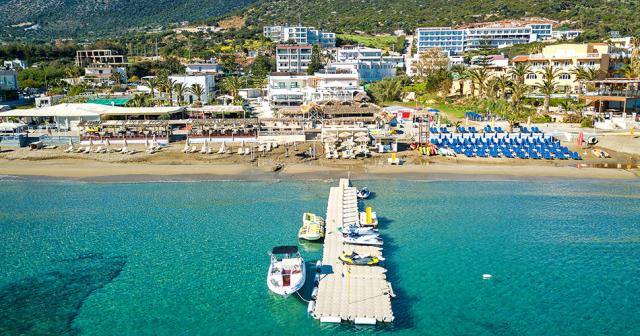 Nostos-Beach-Boutique-OVERVIEW