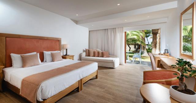 Civitel-Creta-Beach-PREMIUM-BUNGALOW-GARDEN-VIEW-2024-02