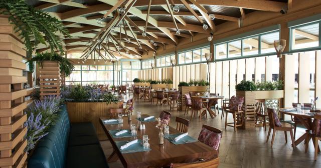 Arina-Beach-A-LA-CARTE-RESTAURANT-2025