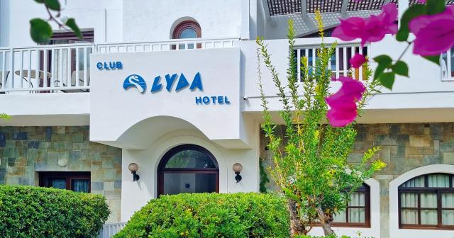 Club-Lyda-ENTRANCE-2025