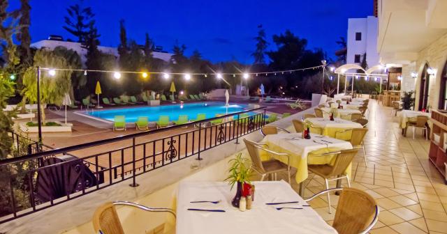 Club-Lyda-POOL-2025-03
