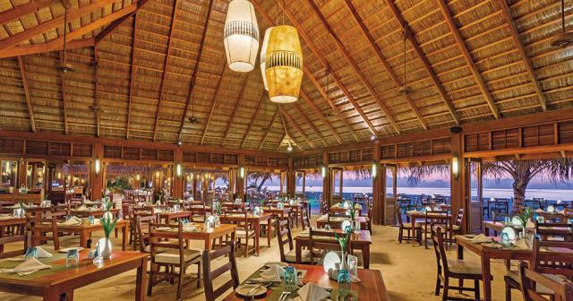 Meeru-Island-Resort-RESTAURANT-2021