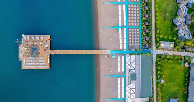 Delphin-Be-Grand-2025-BEACH-OVERVIEW-01