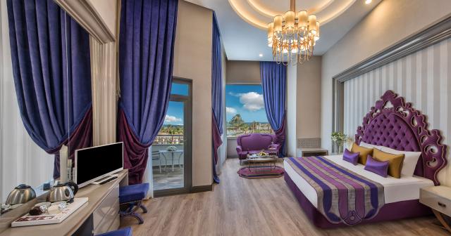 Delphin-Be-Grand-2025-BE-DELUXE-LOFT-ROOM