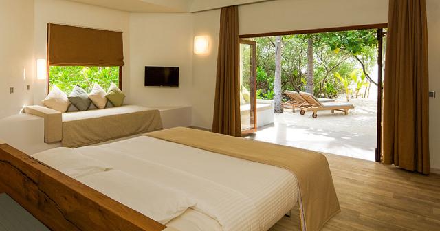 Cocoon-Maldives-BEACH-SUITE-2021-02