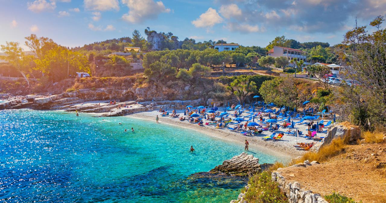 Kanoni-beach-01