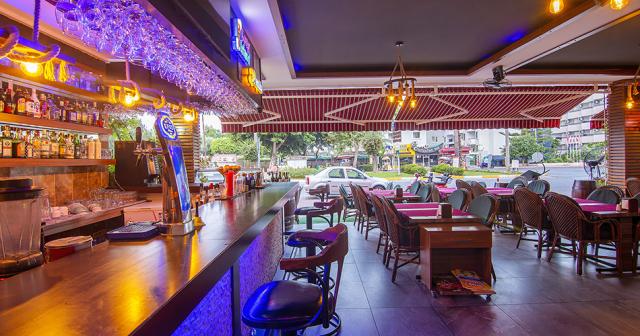 Kleopatra-Blue-Hawaii-A-LA-CARTE-RESTAURANT-02