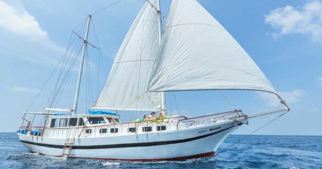 Komandoo-YACHTING