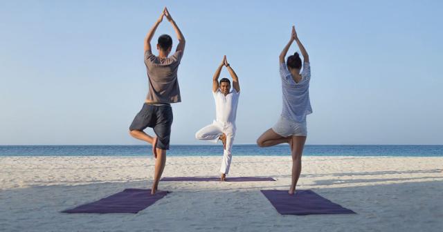 Komandoo-YOGA
