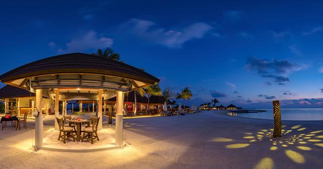 Varu-By-Atmosphere-NIGHT-BEACH