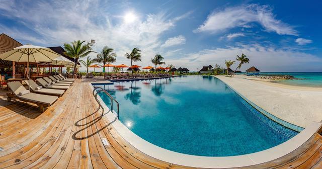 Varu-By-Atmosphere-POOL-02
