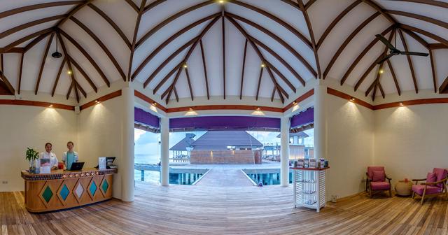 Varu-By-Atmosphere-RECEPTION