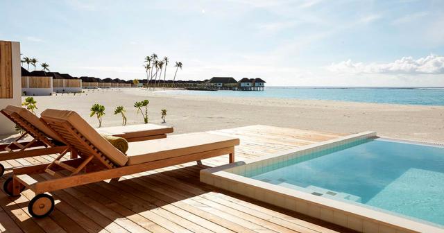 Sun-Siyam-Olhuveli-GRAND-BEACH-VILLA-WITH-POOL-02