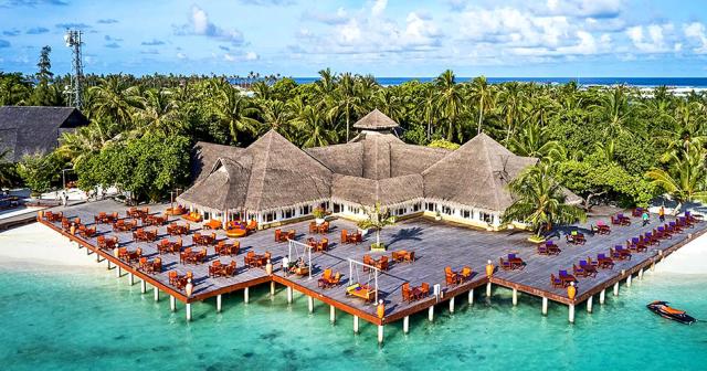 Sun-Siyam-Olhuveli-RESTAURANT-TERRACE-01