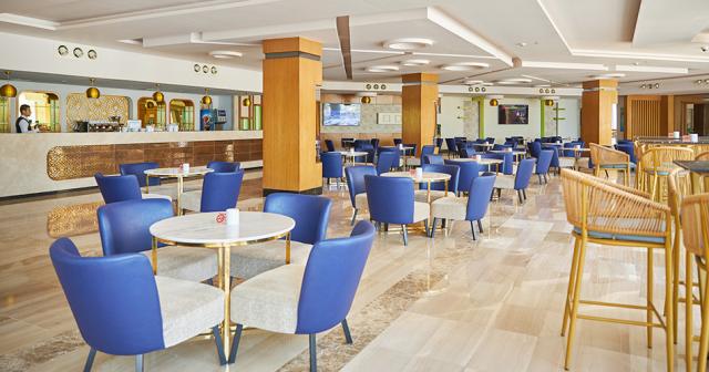 Beach-Albatros-Resort-LOBBY-BAR-2023
