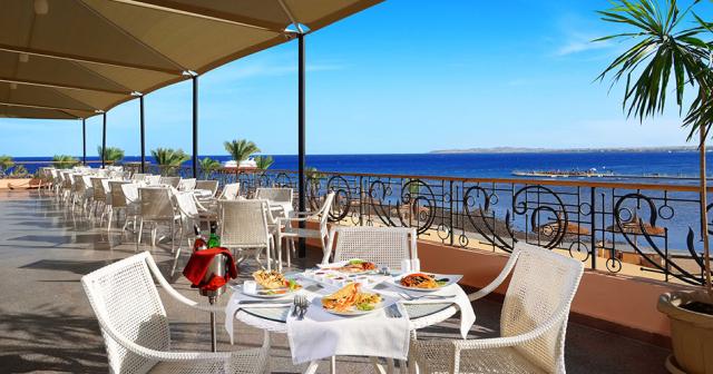 Beach-Albatros-Resort-TERRACE