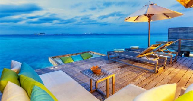 Hurawalhi-Island-Resort-VIEW
