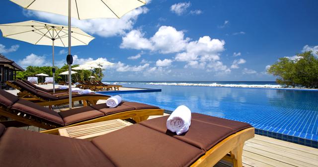 Atmosphere-Kanifushi-POOL-01