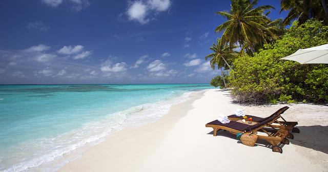 Atmosphere-Kanifushi-BEACH-02