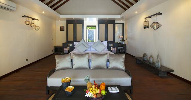 Atmosphere-Kanifushi-BEACH-VILLA-03