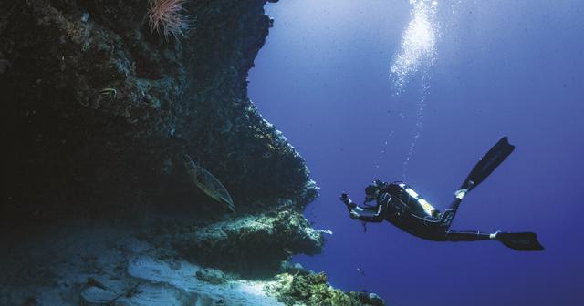 Oblu-Select-At-Sangeli-DIVING