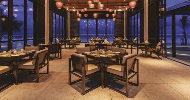 Oblu-Select-At-Sangeli-RESTAURANT-03