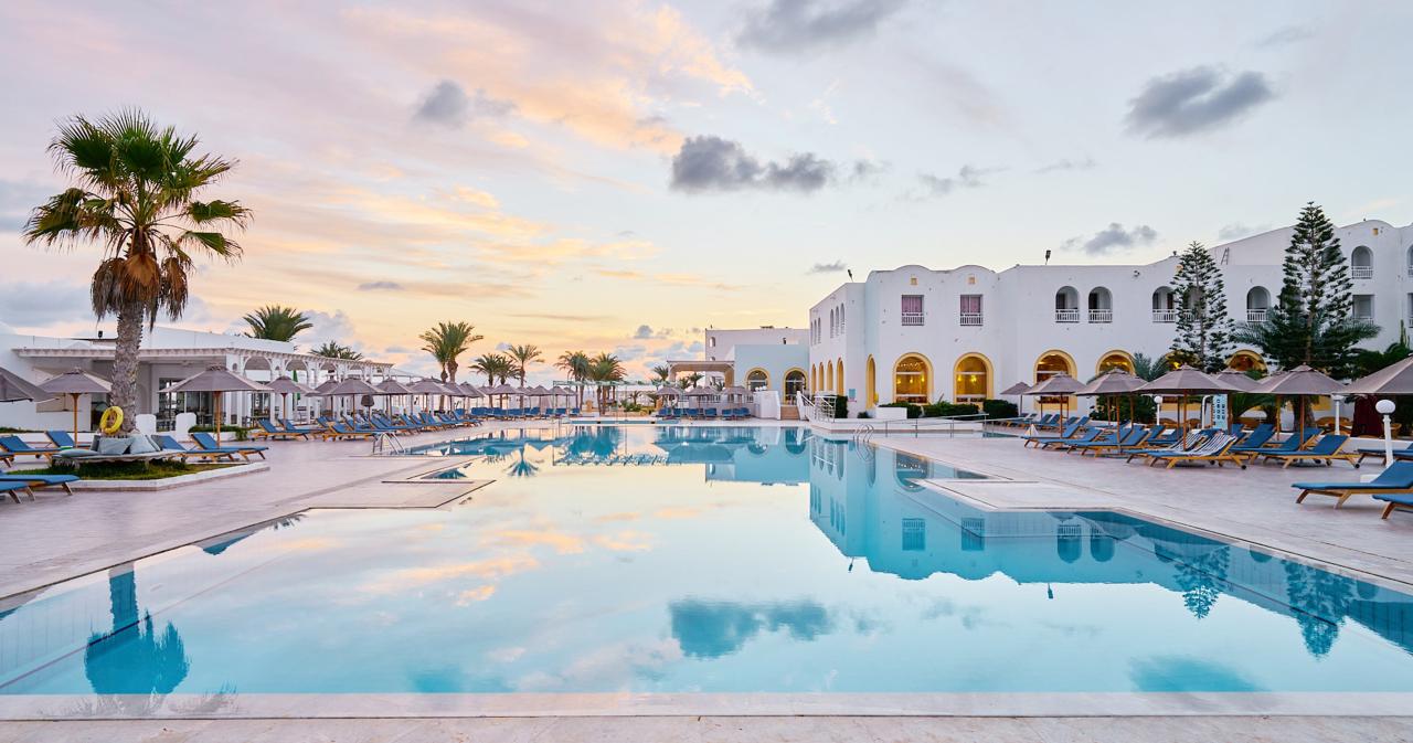 Calimera-Yati-Beach-2024-HOTEL-01