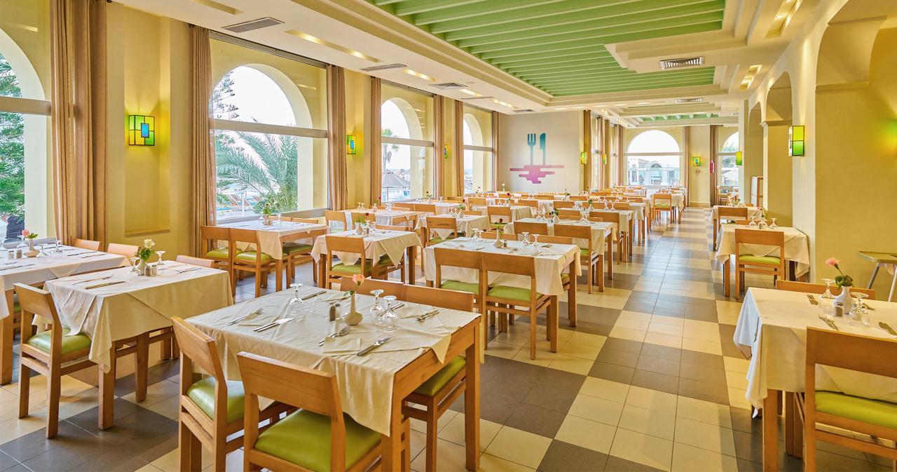 Calimera-Yati-Beach-2024-RESTAURANT-01