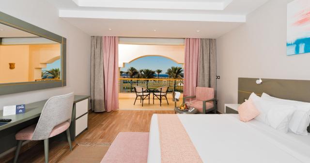 Sataya-Resort-2025-FAMILY-SWIM-UP