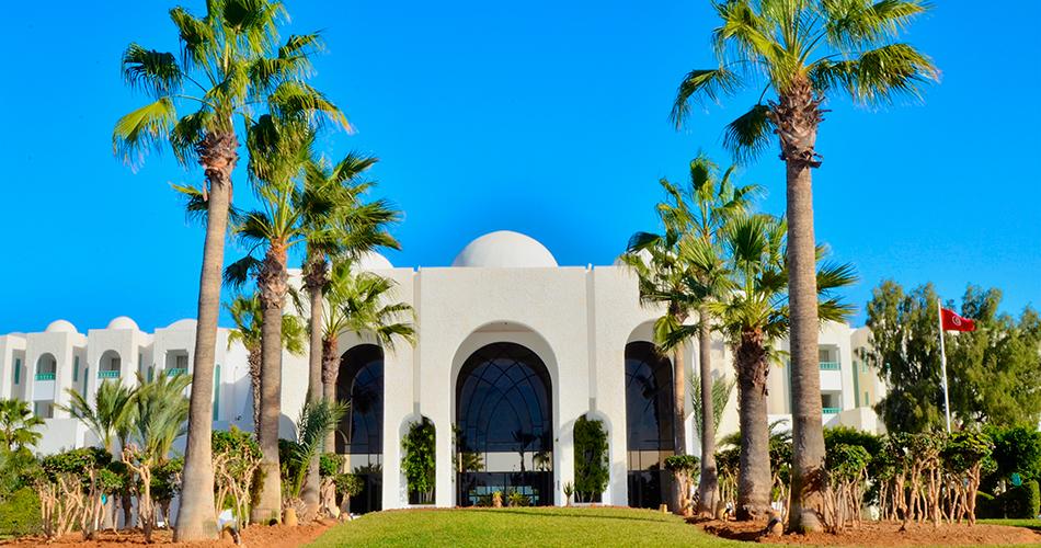 Royal-Garden-Palace-ENTRANCE