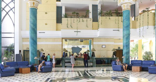 Royal-Garden-Palace-LOBBY