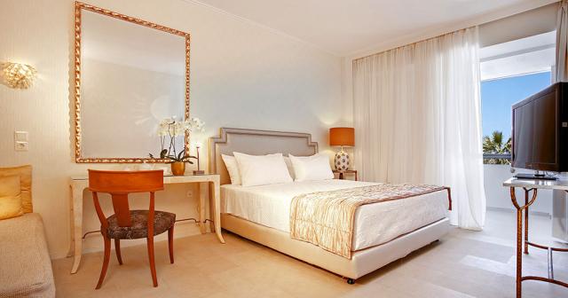 Grecotel-Creta-Palace-Luxury-Resort-ROOM