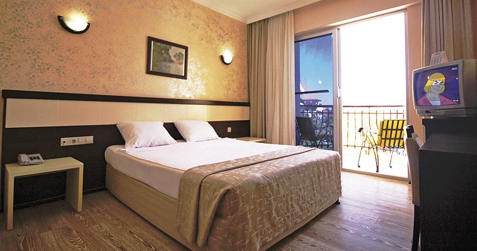 Camyuva-Beach-ROOM