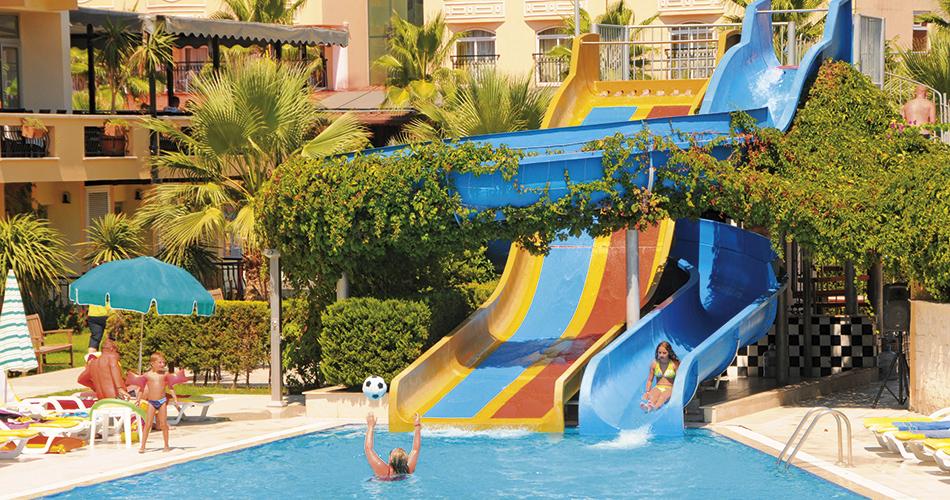 Camyuva-Beach-WATERSLIDES