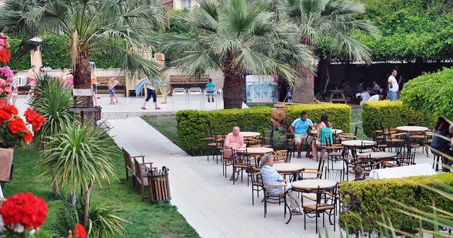 Camyuva-Beach-BAR