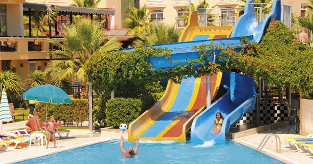 Camyuva-Beach-WATERSLIDES