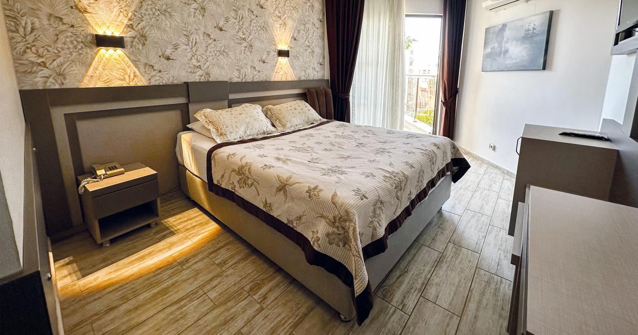Monte-Carlo-2024-STANDART-ROOM-01