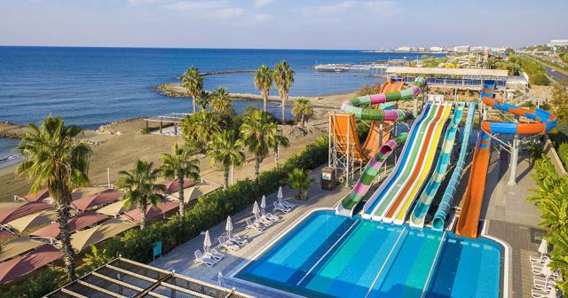 Haydarpasha-Palace-WATERSLIDES-02