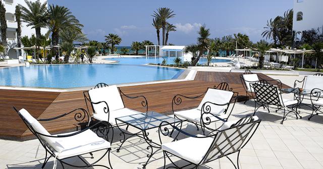 Thalassa-Mahdia-and-Aquapark-POOL-BAR