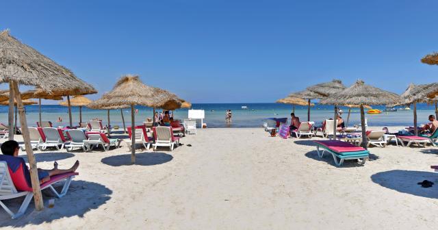 Skanes-Serail-BEACH-2025-02