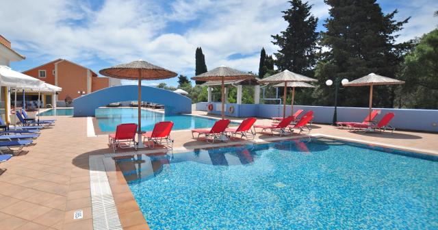 Michelangelo-Resort-POOL-2025-02