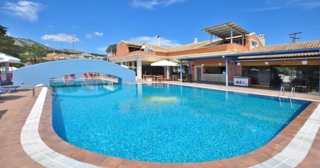 Michelangelo-Resort-POOL-2025-03
