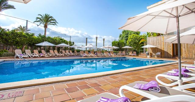 Be-Live-Experience-Costa-Palma-POOL