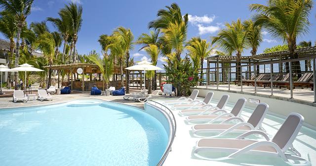 Lagoon-Attitude-POOL