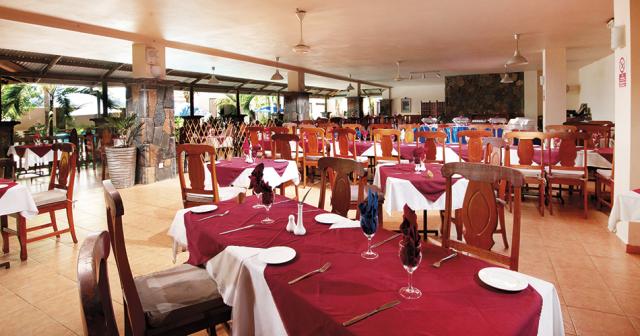 Le-Palmiste-Resort-Spa-RESTAURANT