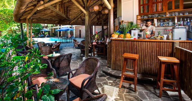Le-Palmiste-Resort-Spa-BAR